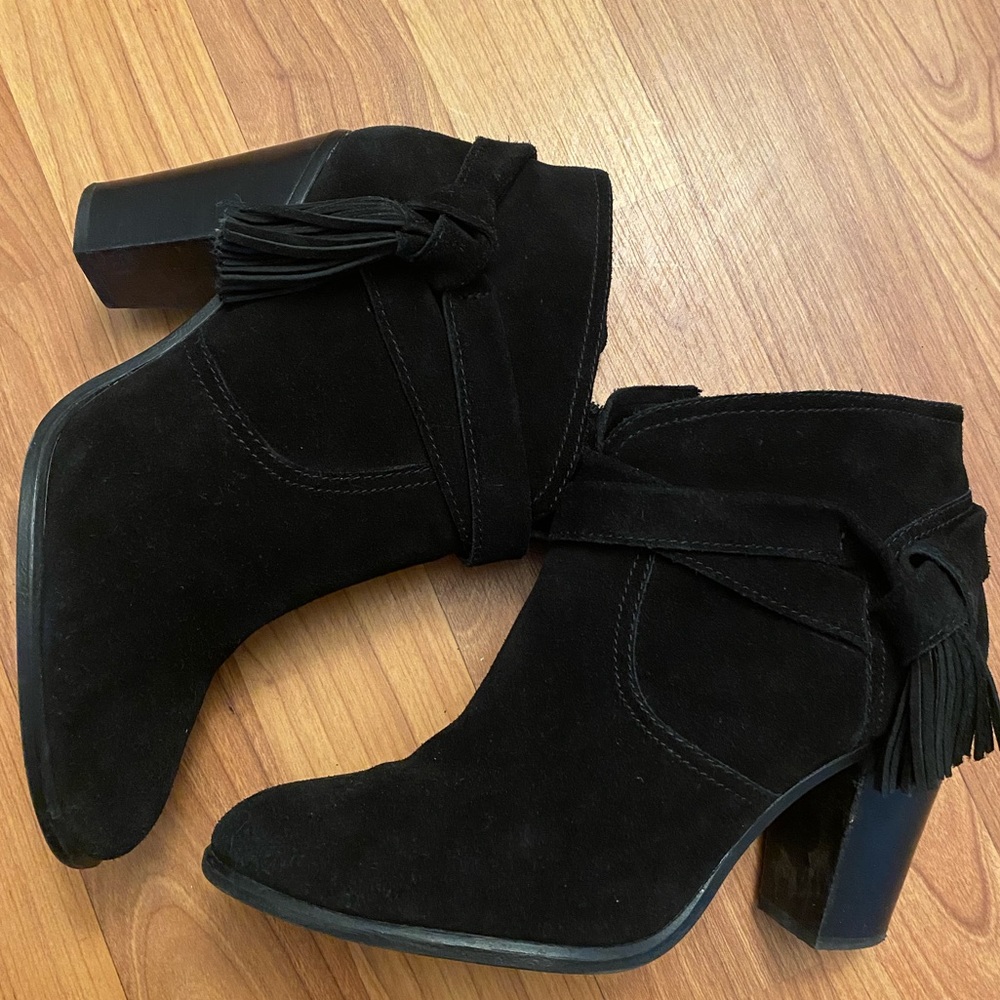 Vince Camuto Booties